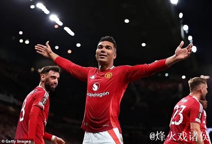 曼联4-4无缘前5!阿莫林改打四后卫却狂丢球,卡塞米罗染黄将停赛 曼联4-4无缘前5!阿莫林改打四后卫却狂丢球,卡塞米罗染黄将停赛